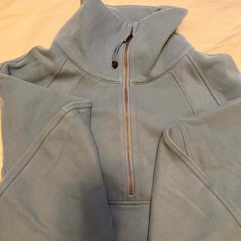 Lululemon Scuba Funnel Neck 1/2 Zip in Utility Blue Size M/L